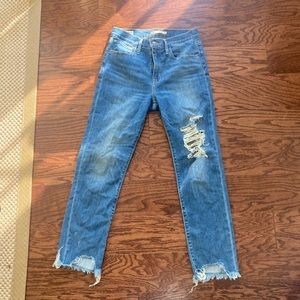 Levi’s high rise wide leg ripped jeans size 27